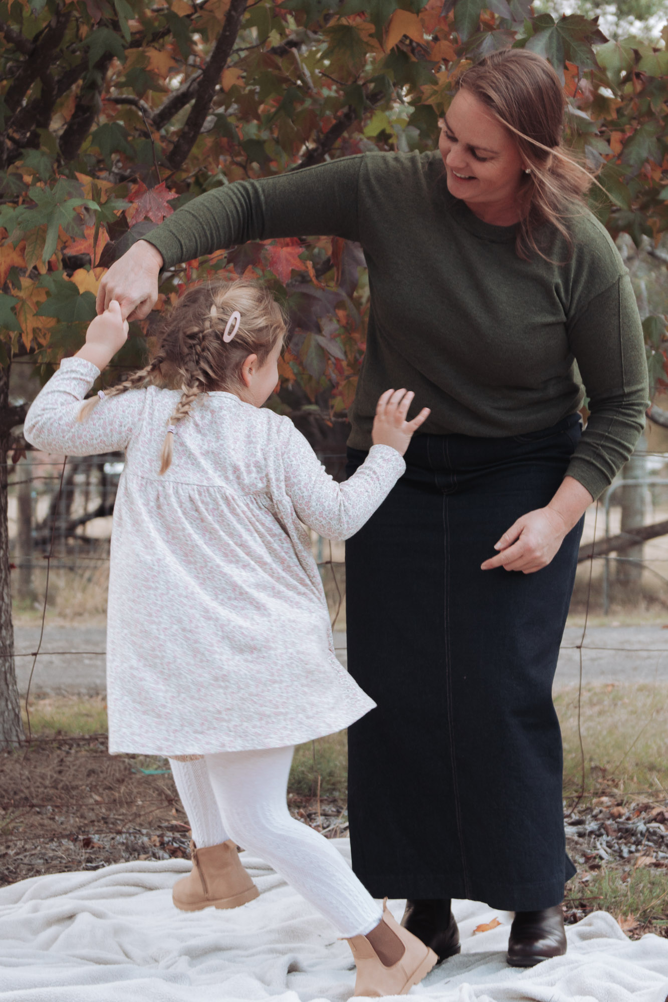 Family portraits by Camellia Rose Photography, Launceston