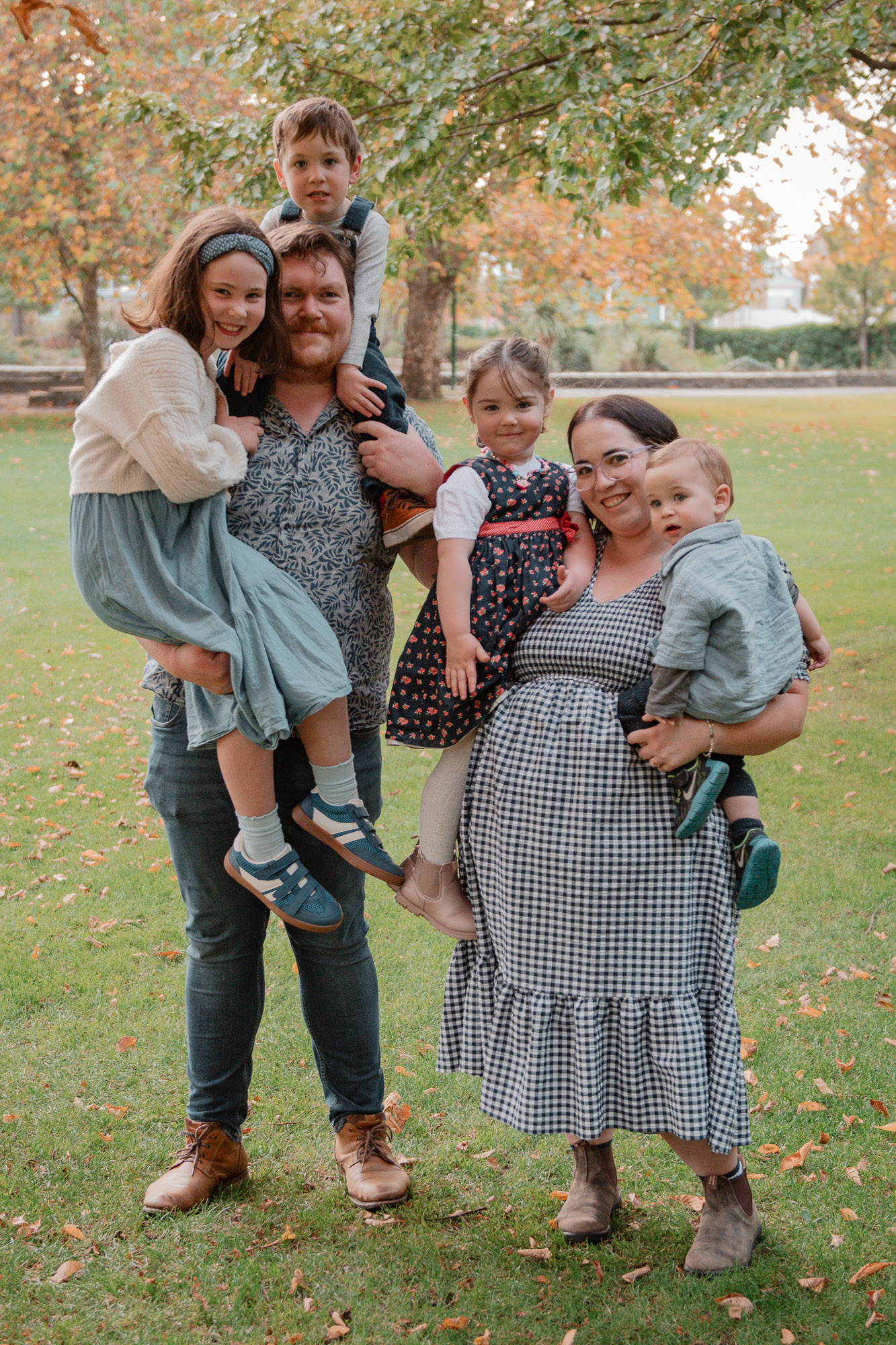 Everyday family moments photographed in Tasmania