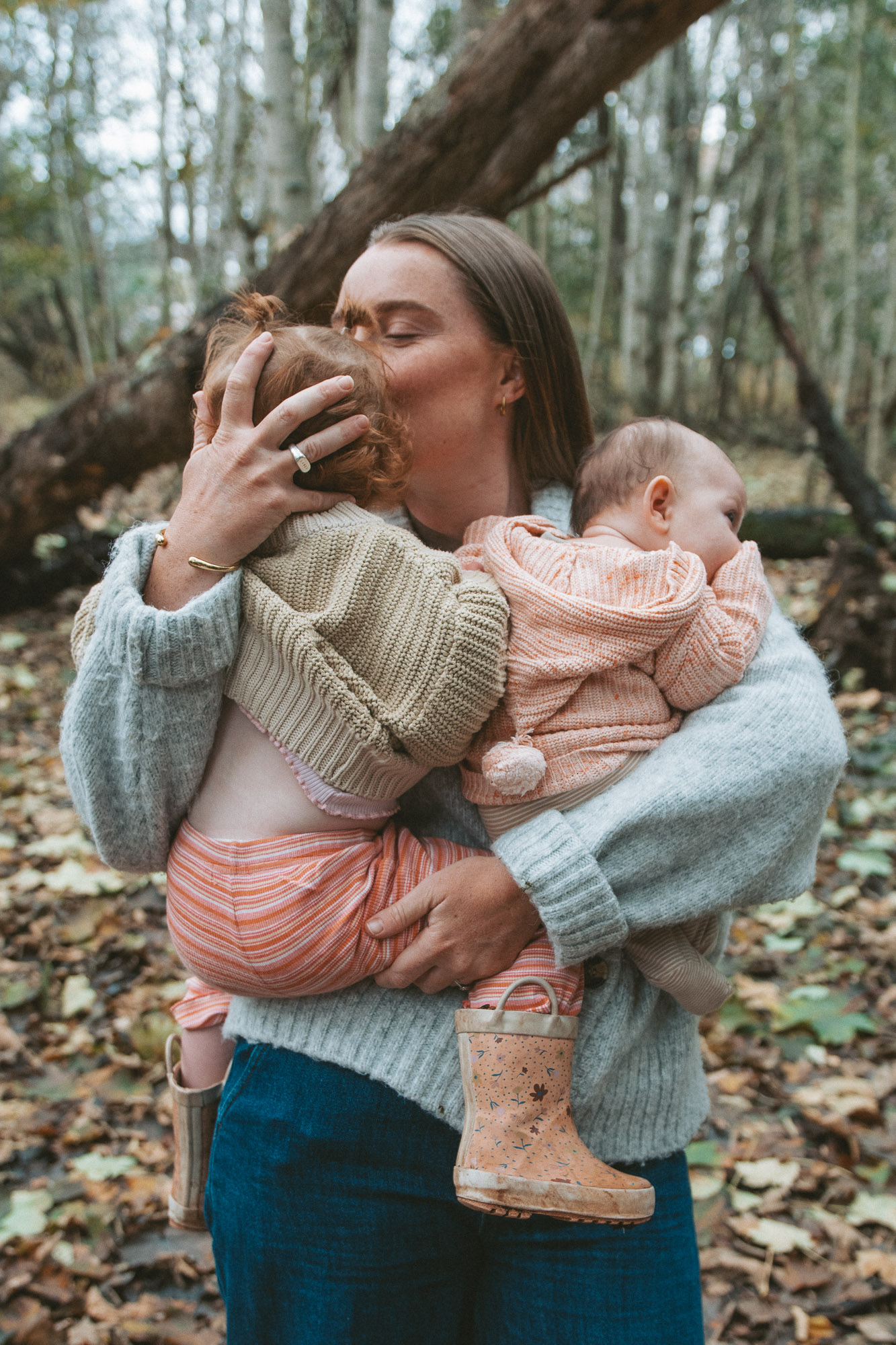 Candid family moments captured at home in Launceston