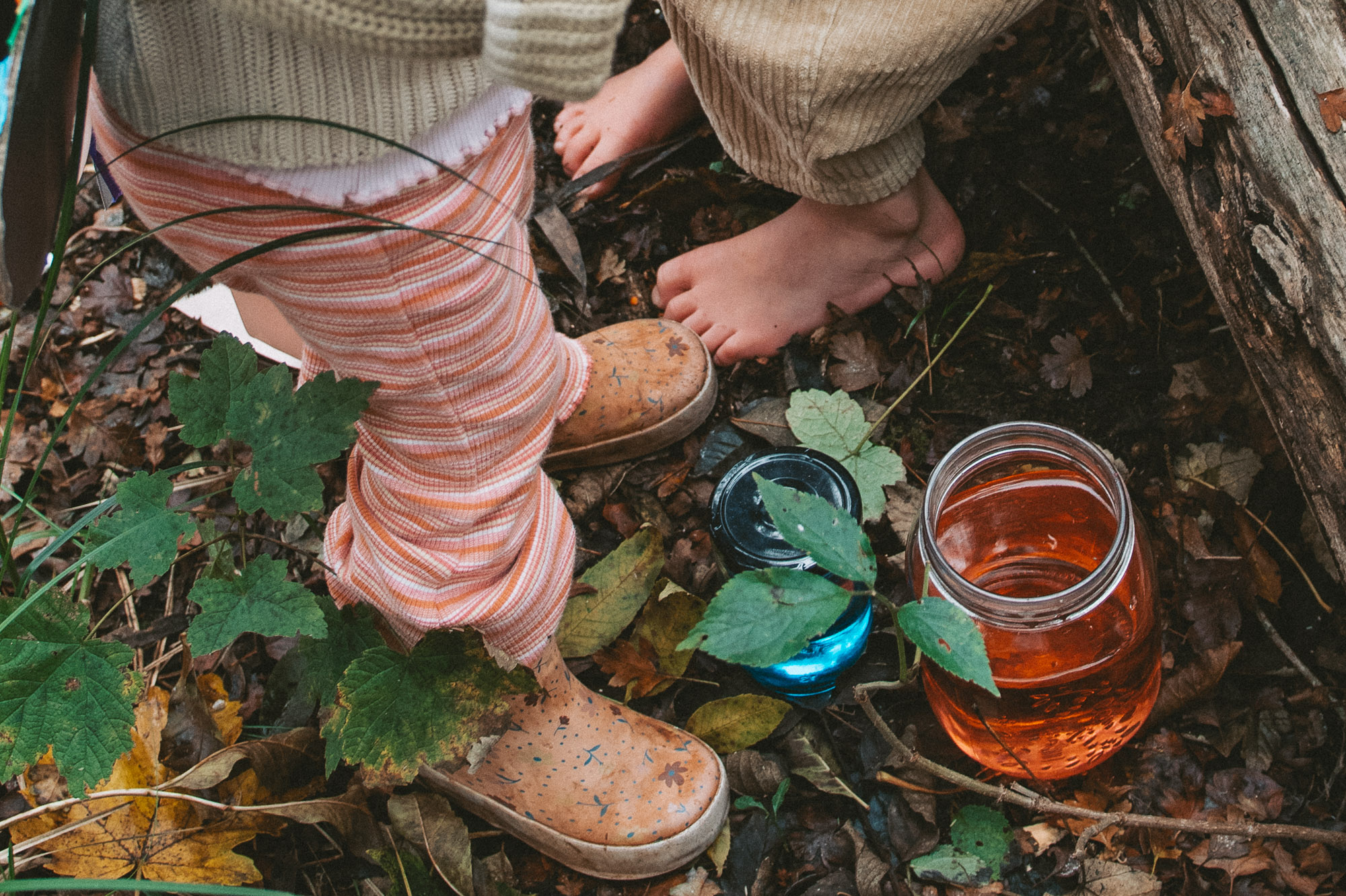 At-home lifestyle session by Camellia Rose Photography
