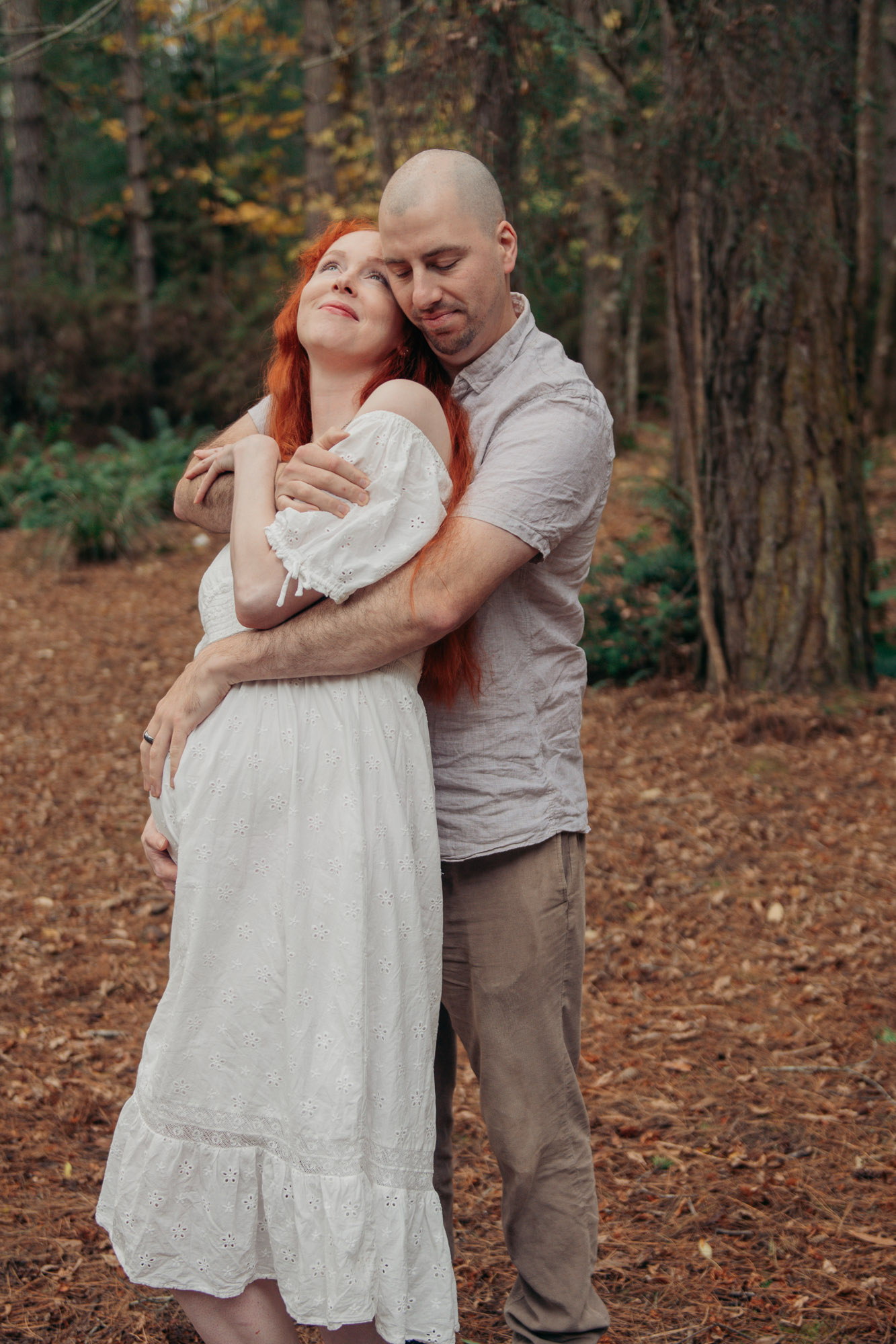 Golden-hour maternity photography, northern Tasmania