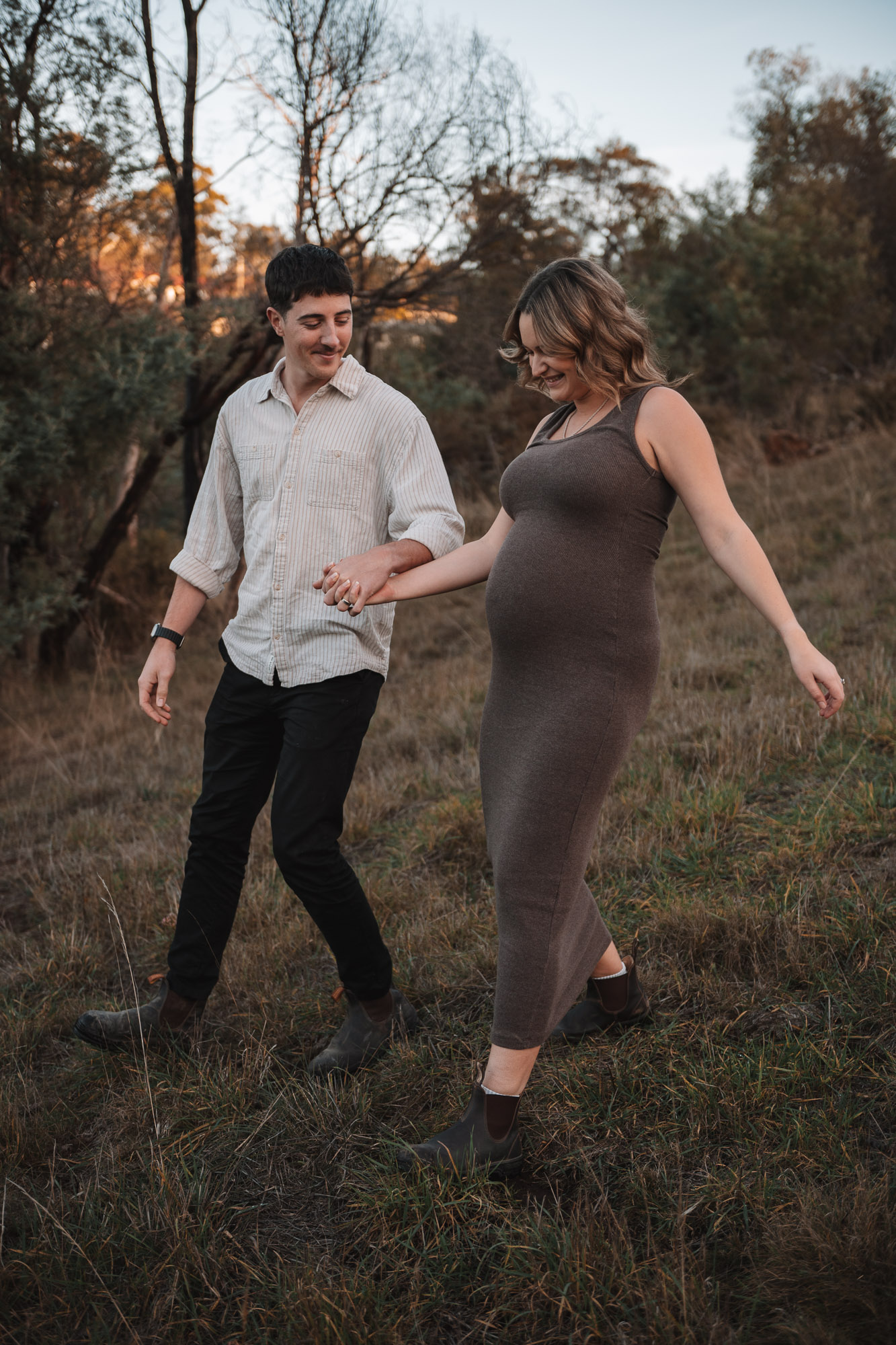 Outdoor maternity session in Tasmania